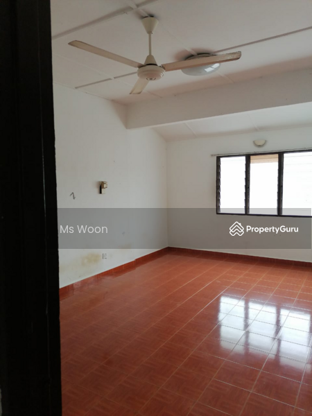 Untuk Disewa - 2-storey Terrace House at Taman Perkota