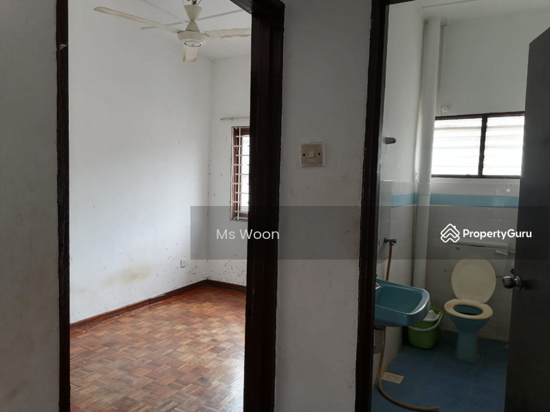 Untuk Disewa - 2-storey Terrace House at Taman Perkota