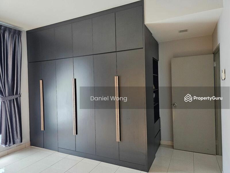 For Sale - Austin Duta