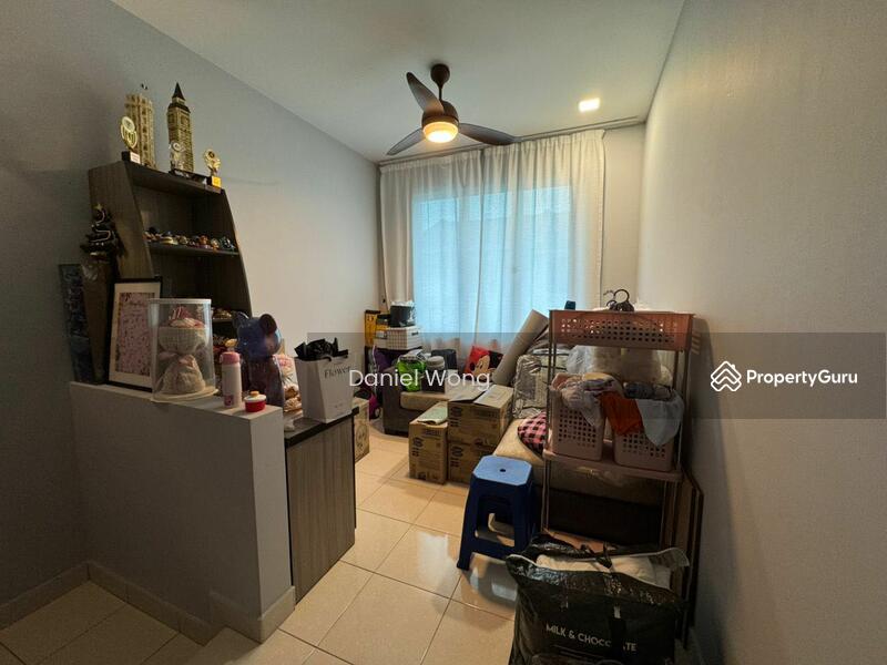 For Sale - Austin Duta