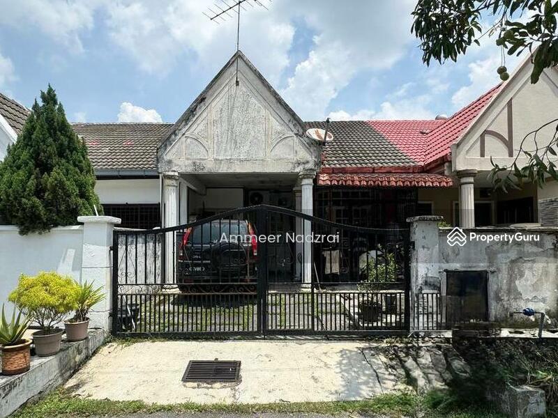 Untuk Dijual - Suasana, Bandar Tun Hussein Onn