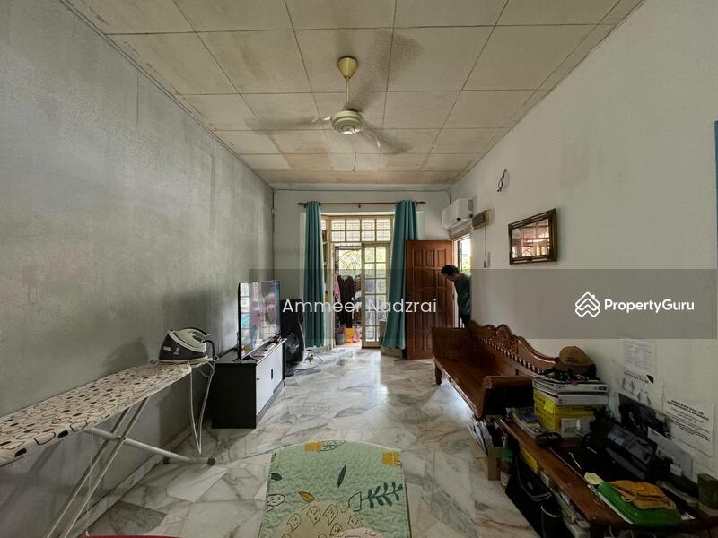 Untuk Dijual - Suasana, Bandar Tun Hussein Onn