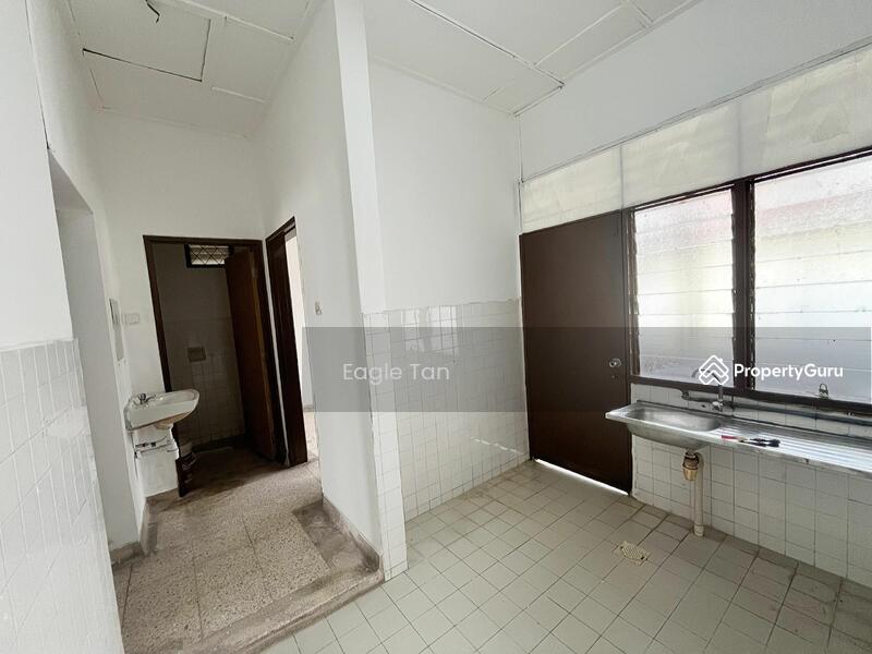 Untuk Dijual - Taman Molek