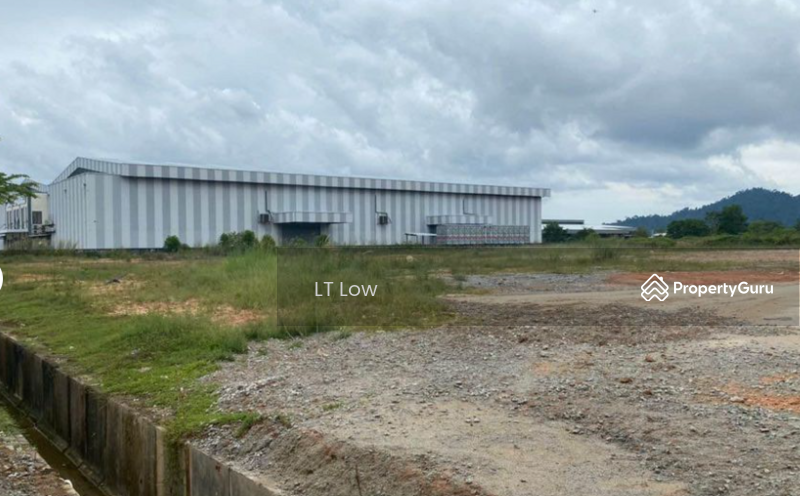 Untuk Dijual - Industrial Land at West Port (Pelabuhan Barat)
