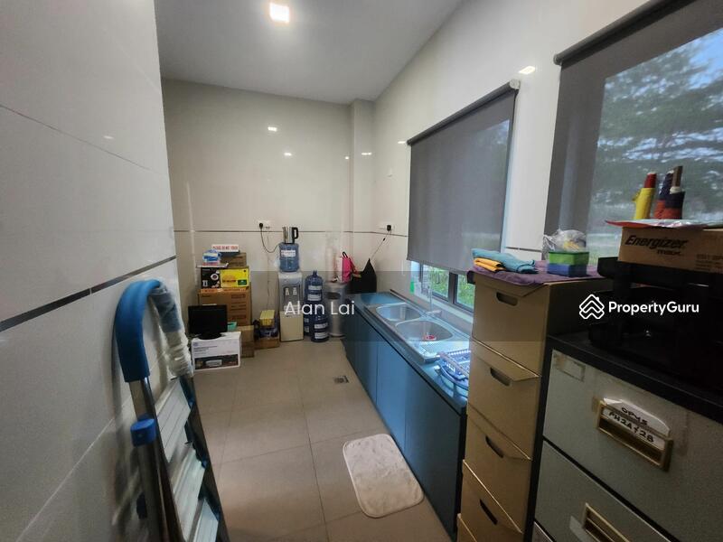 For Sale - Bungalow at Perdana Lakeview East