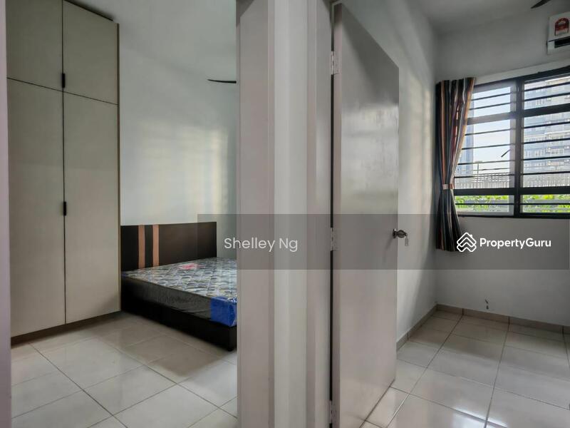 For Rent - Opal