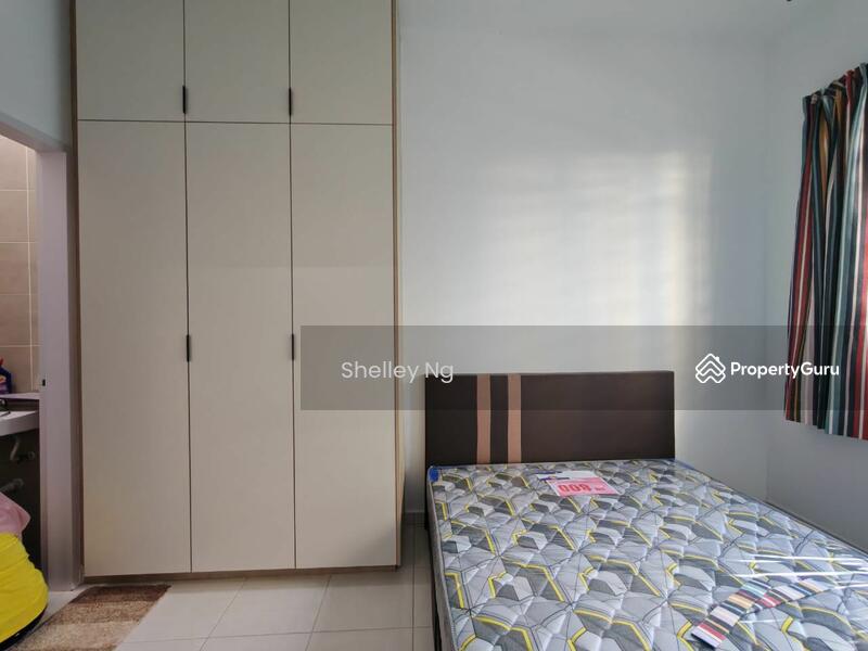 For Rent - Opal