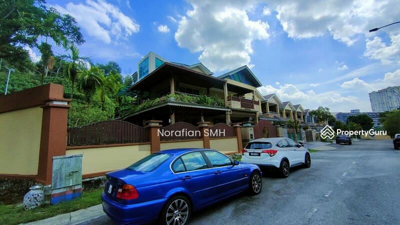 Untuk Dijual - Laman Oakleaf