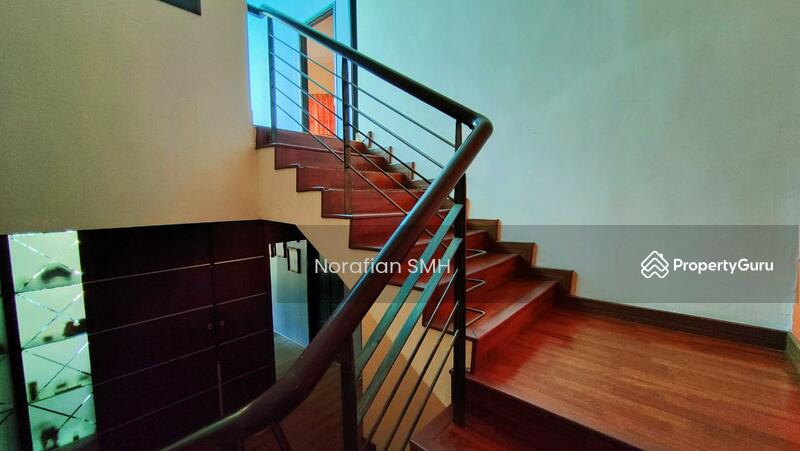 Untuk Dijual - Laman Oakleaf