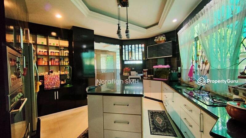 Untuk Dijual - Laman Oakleaf