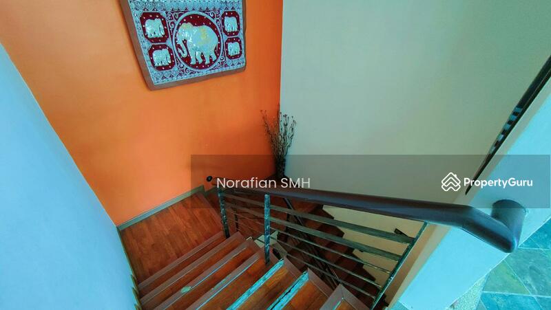 Untuk Dijual - Laman Oakleaf