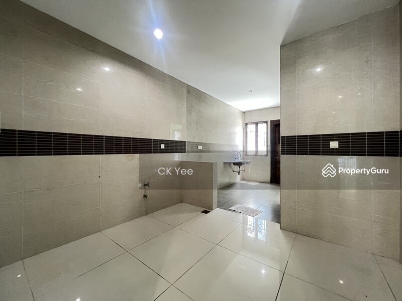 For Sale - Qaseh , BK8 Bandar Kinrara
