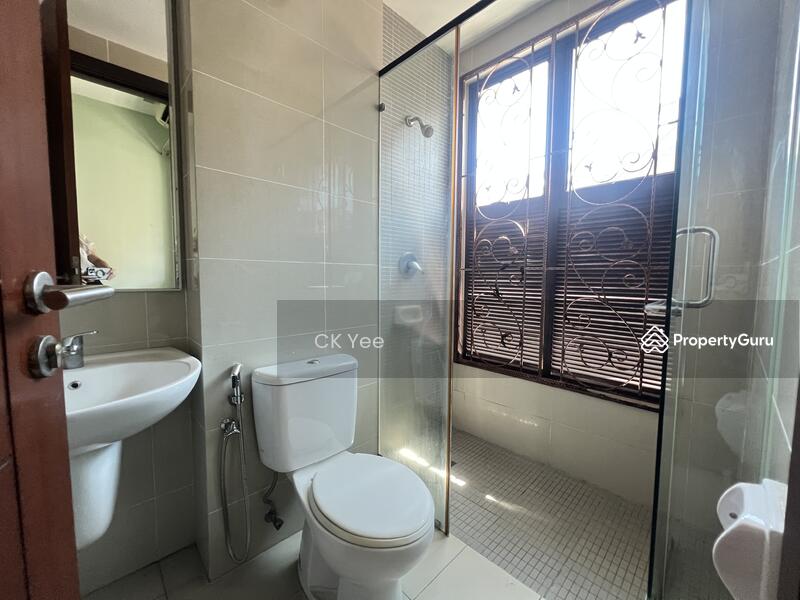 For Sale - Qaseh , BK8 Bandar Kinrara