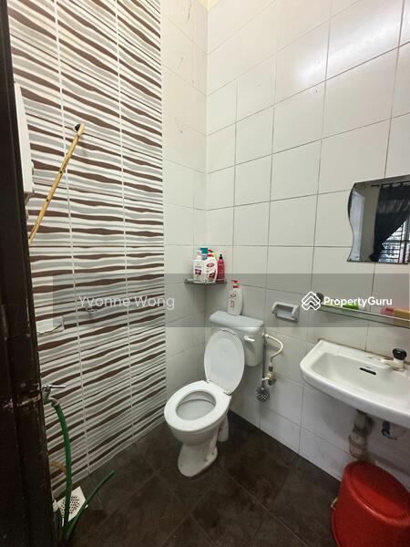 For Sale - TAMAN KEMPAS INDAH