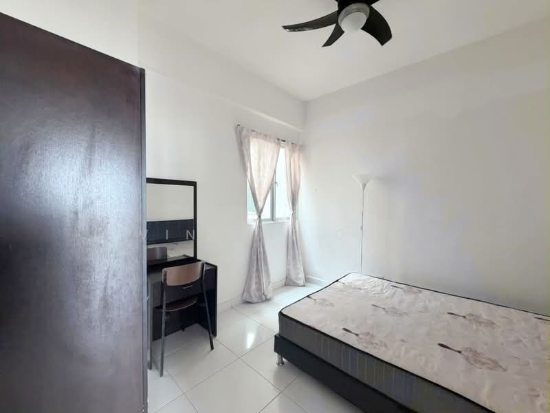 Kondominium untuk Dijual di Elit Heights @ Bayan City - Vincent Ooi - Bedroom - PropertyGuru.com.my