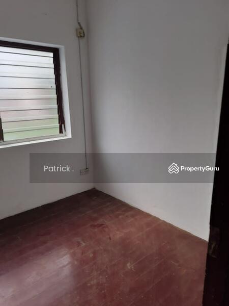 Untuk Disewa - 2 Storey Semi-D【Main Road】 Jalan Udini Bukit Dumbar Jelutong 3880sf