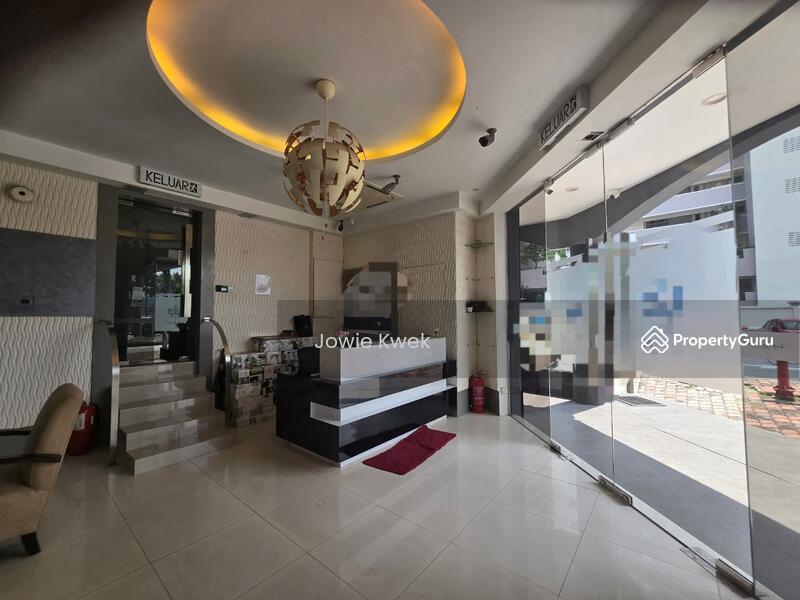 For Rent - South City Plaza