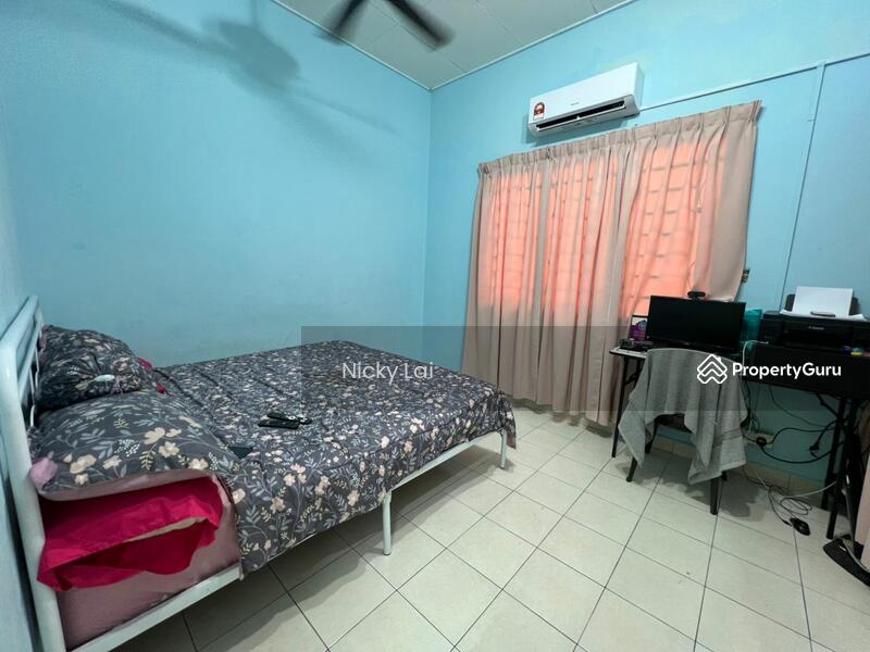For Sale - [ Big Corner ] Kota Puteri , Batu Arang , Rawang
