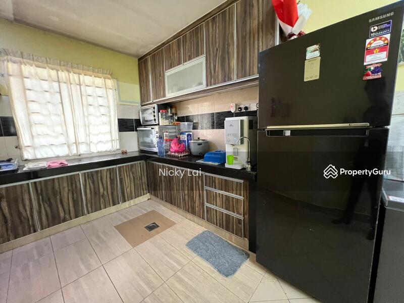 For Sale - [ Big Corner ] Kota Puteri , Batu Arang , Rawang