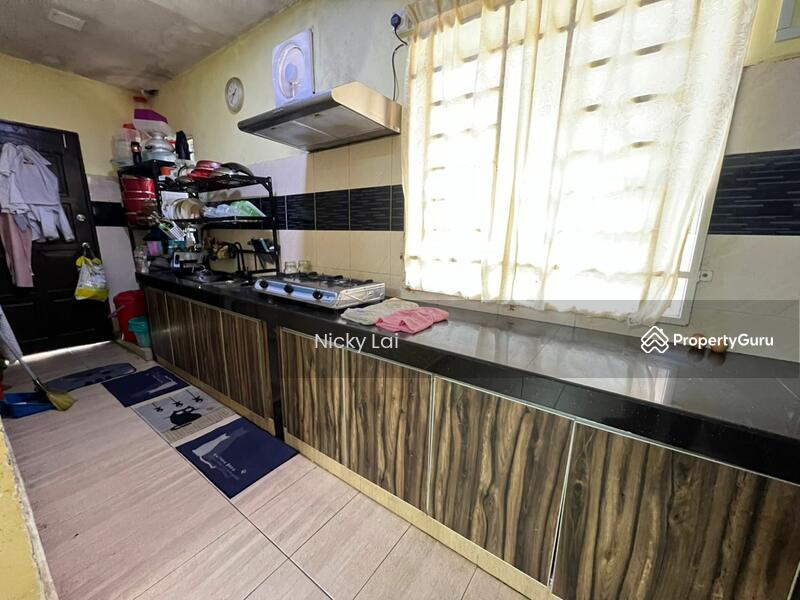For Sale - [ Big Corner ] Kota Puteri , Batu Arang , Rawang