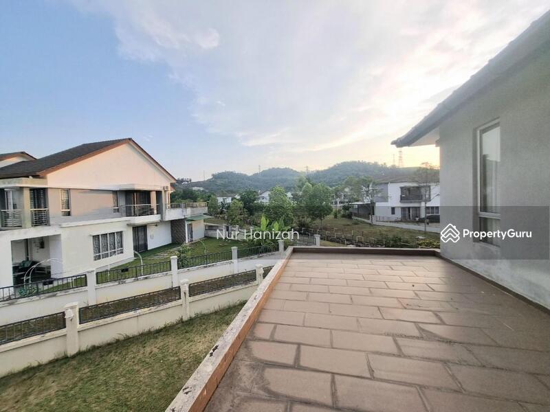 For Sale - Alam Suria Puncak Alam