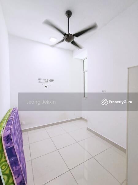 For Sale - Setia Tri-angle