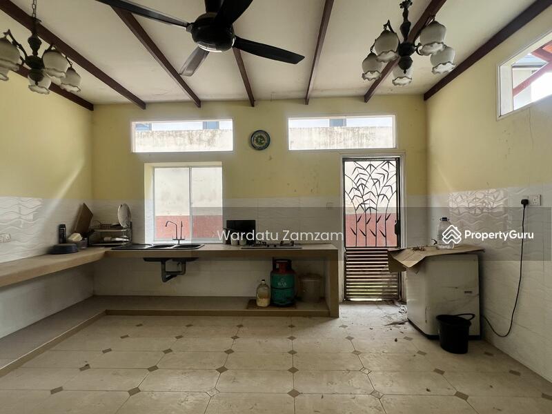 Bungalow for Sale in Bandar Seri Putra (Bangi) - Wardatu Zamzam - PropertyGuru.com.my