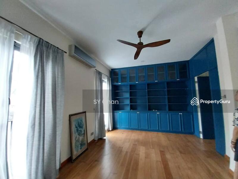 Untuk Dijual - The Villa Serai Saujana Persiaran Golf - 3 Storey Villa