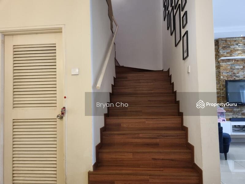For Sale - [Fully reno | Below Market] Lake view homes 2 storey Taman Tasik prima Puchong