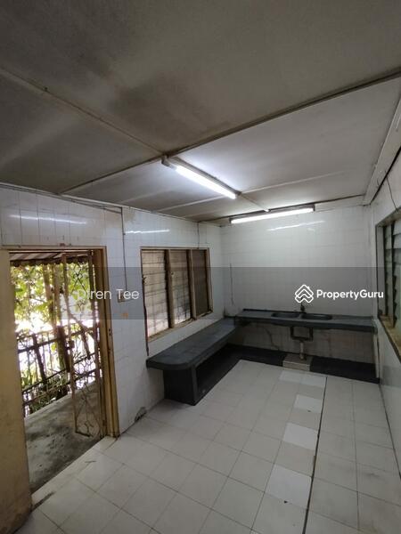 Untuk Disewa - Taman Bunga Raya