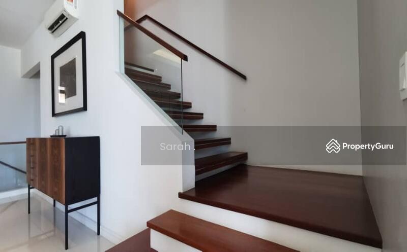 Untuk Dijual - Astana Lakefront Villa