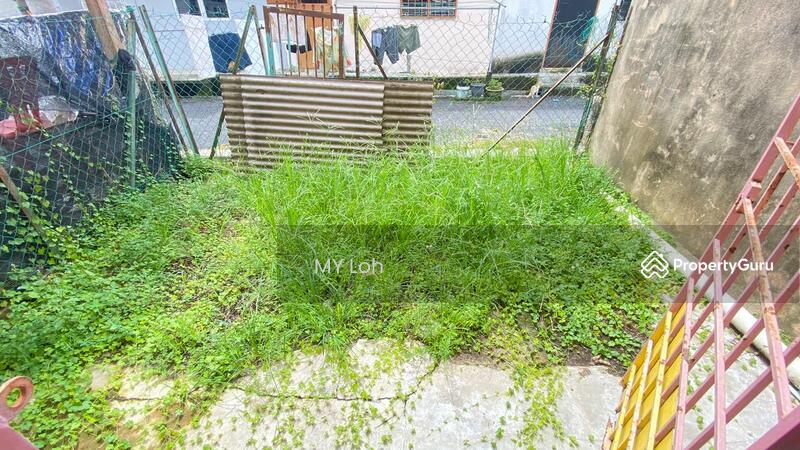 For Sale - Jalan Meranti Bandar Utama Pekan Batang Kali