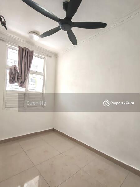 3-storey Terraced House for Sale in Shah Alam (Selangor) - Suen Ng - PropertyGuru.com.my