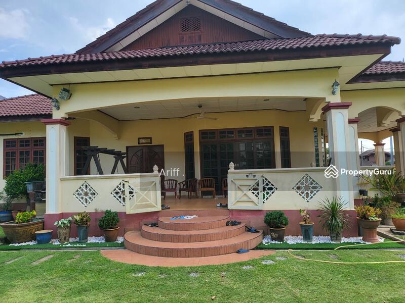 For Sale - Banglo Setingkat Taman Chendering Utama,Kuala Terengganu