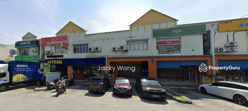 For Rent - Taman Puncak Jalil Ground Floor Shoplot near Pavilion Bukit Jalil Facing Mainroad