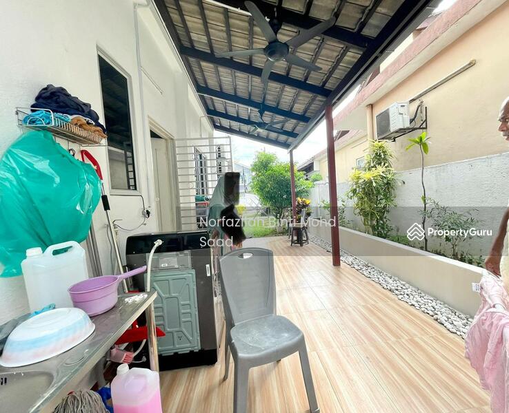 Untuk Dijual - AU2 keramat, Taman keramat