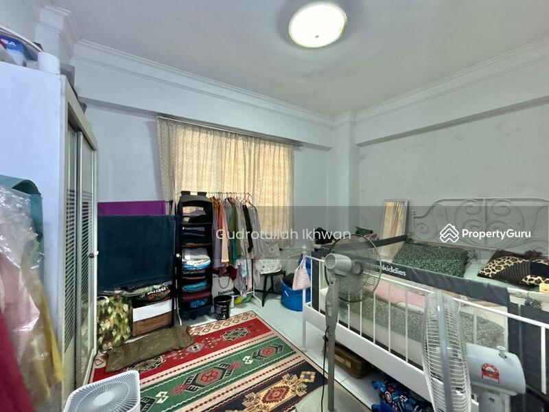 For Sale - Garden Park