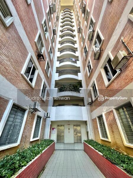 For Sale - Garden Park