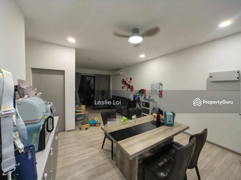For Sale - Vantage Residence