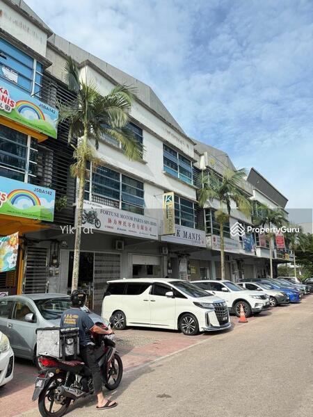 For Sale - Plentong Plentong Plentongs