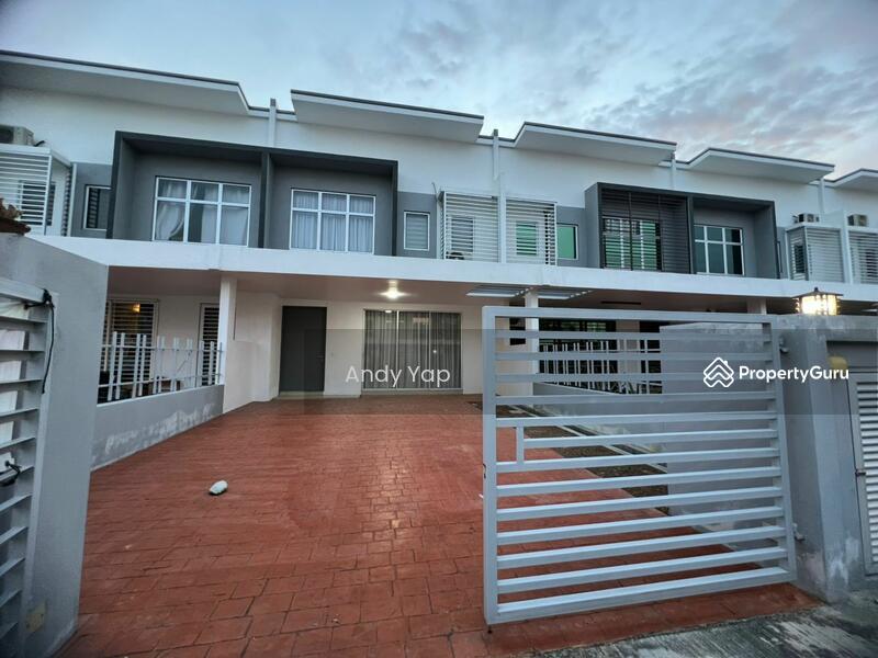 Untuk Dijual - Terraced House at Bandar Tasik Puteri