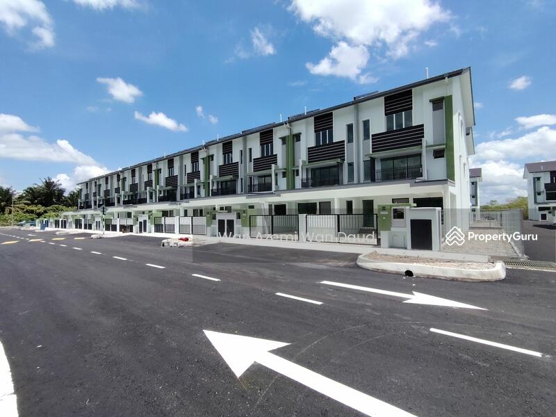 For Sale - 3-storey Terraced House at Antara Gapi