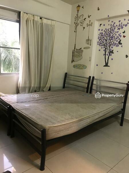 For Sale - Arena Green
