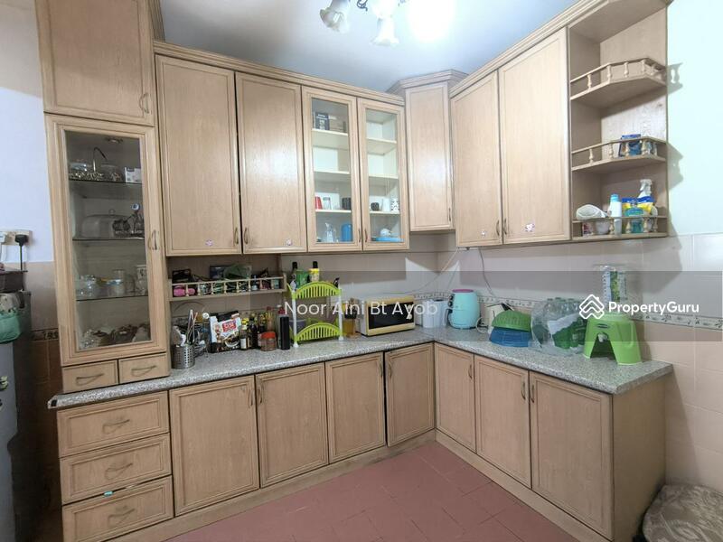 Untuk Dijual - Seksyen 3 Tambahan Bandar Baru BangiTerrace House FULL RENO