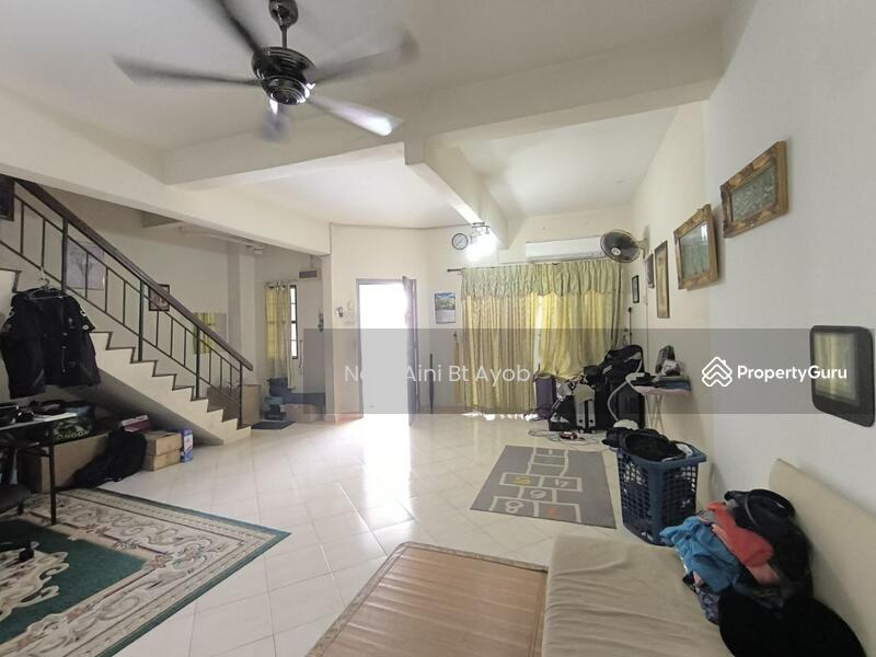 Untuk Dijual - Seksyen 3 Tambahan Bandar Baru BangiTerrace House FULL RENO
