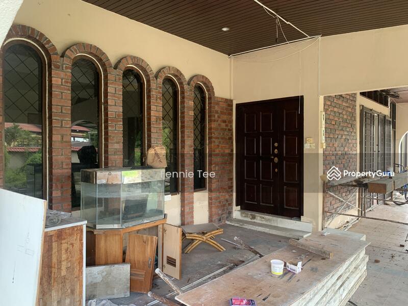 Untuk Dijual - Bungalow House