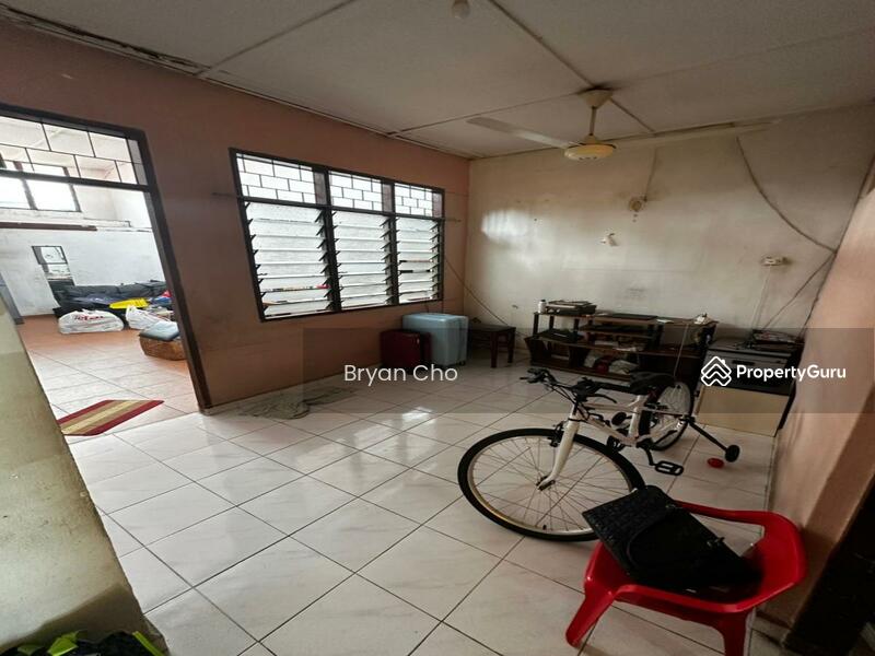 Untuk Dijual - [Corner | 40 x 80] Taman paramount 1 Storey petaling jaya