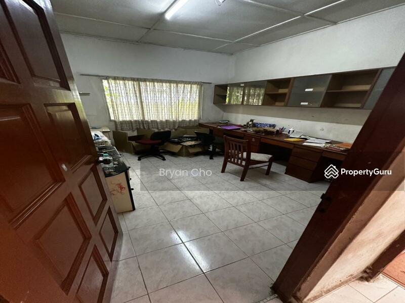 Untuk Dijual - [Corner | 40 x 80] Taman paramount 1 Storey petaling jaya