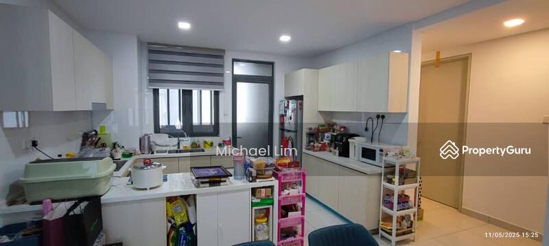 Kondominium untuk Dijual di Vivo Residential Suites - Michael Lim - PropertyGuru.com.my