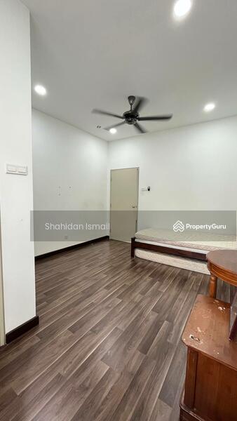 For Sale - Laman Azalea